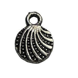 Sea Shell Pendant Silver Tone Charm Bracelet Necklace Jewelry Craft Dangle u Nau